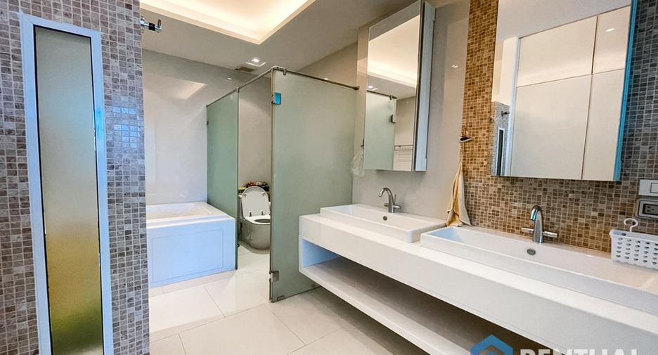 For sale 2 bedrooms condo in Bang Lamung, Chonburi