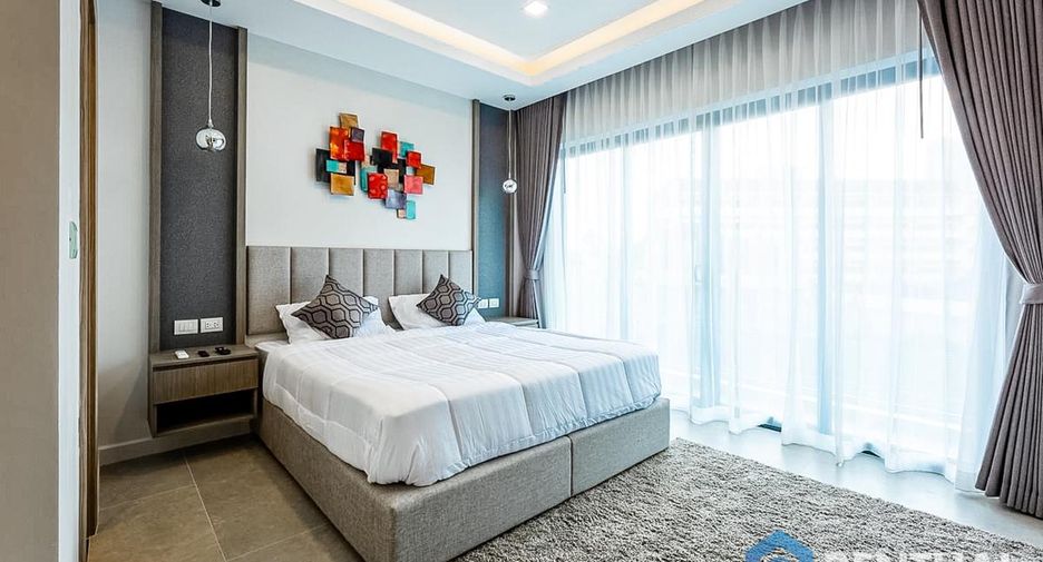 For sale 4 bedrooms villa in South Pattaya, Pattaya