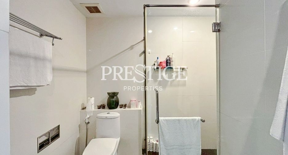 For sale 2 bedrooms condo in Bang Lamung, Chonburi