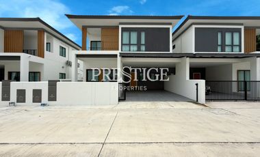 For sale 3 bedrooms house in East Pattaya, Pattaya