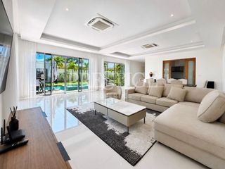 Haus zur Miete mit 4 Zimmer in Bang Lamung, Chonburi
