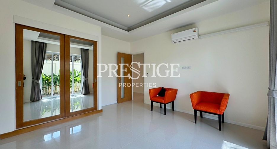 À louer 4 chambres maison à Bang Lamung, Chonburi