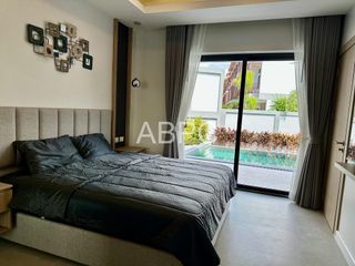 Haus zur Miete und zum Kauf mit 4 Zimmer in Bang Lamung, Chonburi