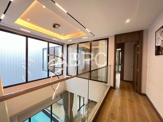 For sale 4 bedrooms house in Mueang Rayong, Rayong