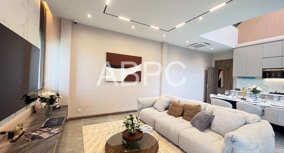 For sale 4 ベッドルーム house in Mueang Rayong, Rayong