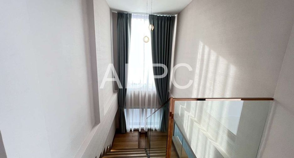 For sale 4 ベッドルーム house in Mueang Rayong, Rayong