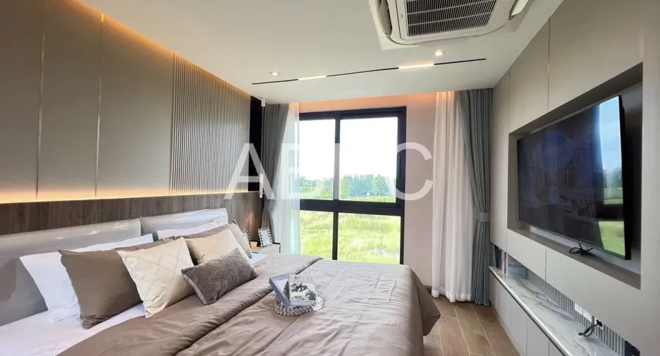 For sale 4 bedrooms house in Mueang Rayong, Rayong