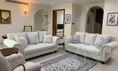 For rent 4 bedrooms condo in Khlong Toei, Bangkok