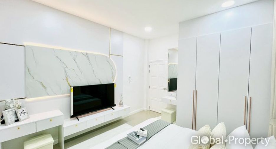 À vendre 3 chambres maison à Bang Lamung, Chonburi