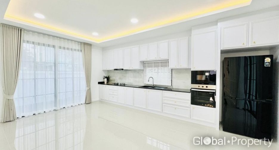 À vendre 3 chambres maison à Bang Lamung, Chonburi