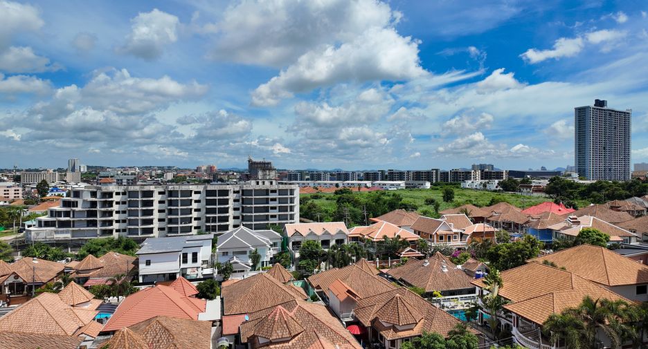 For sale 1 bed condo in Bang Lamung, Chonburi