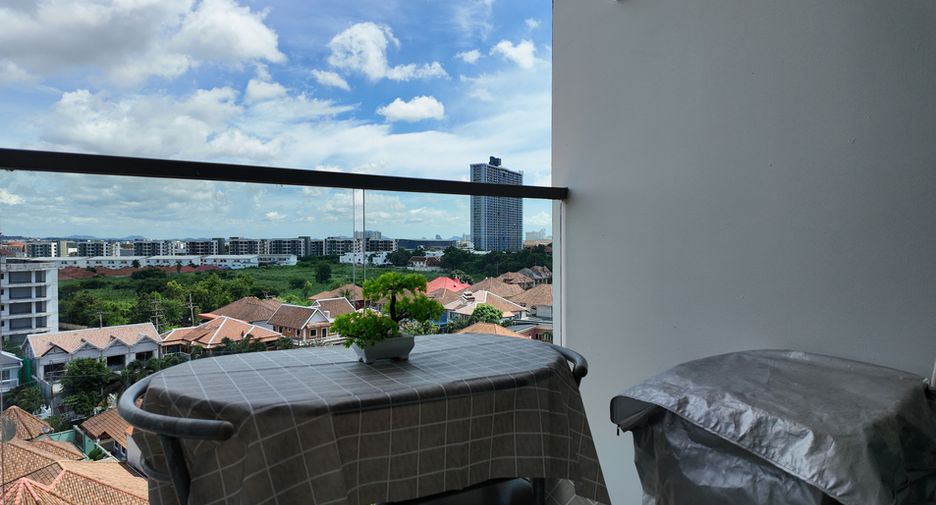 For sale 1 bed condo in Bang Lamung, Chonburi