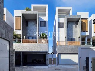 Haus zum Kauf mit 4 Zimmer in Jomtien, Pattaya