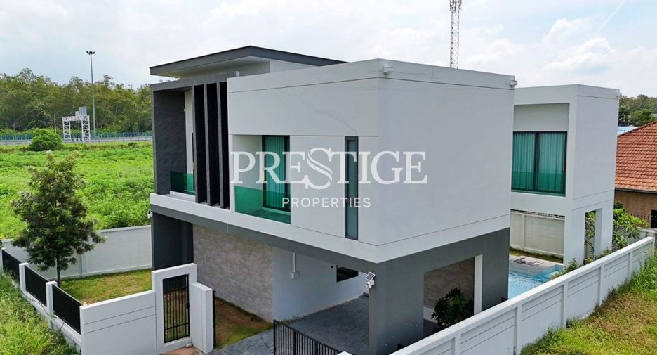 Haus zum Kauf mit 3 Zimmer in Bang Lamung, Chonburi