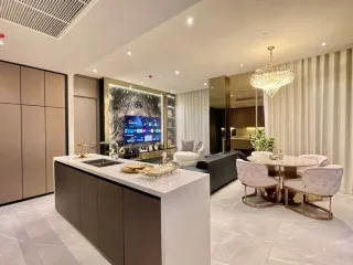 Condo en alquiler de 2 habitaciones en Khlong Toei, Bangkok