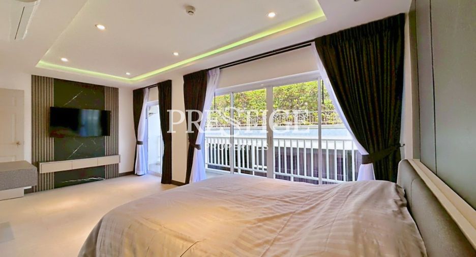 For sale 3 bedrooms condo in Bang Lamung, Chonburi