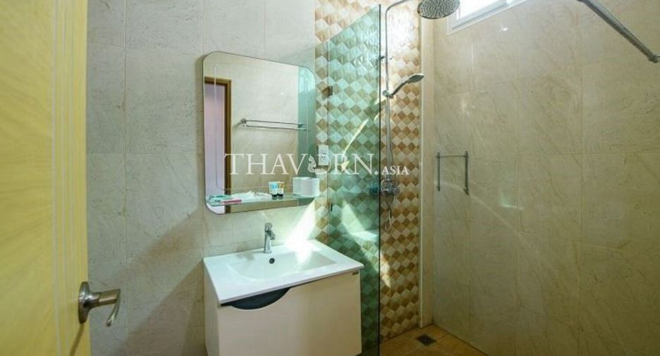 Casa en venta de 5 habitaciones en Bang Lamung, Chonburi
