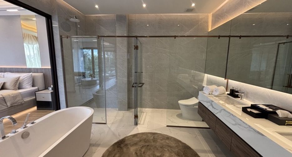 À vendre 4 chambres maison à Sattahip, Chonburi