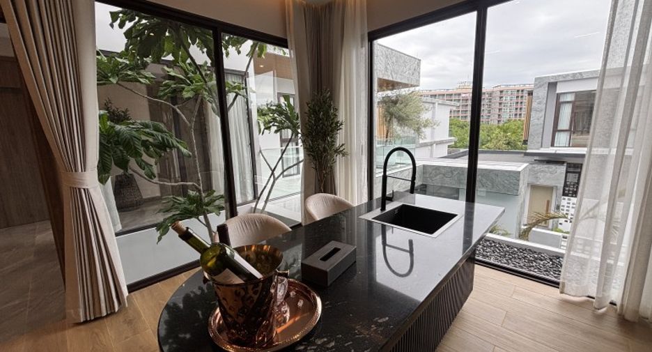 À vendre 4 chambres maison à Sattahip, Chonburi