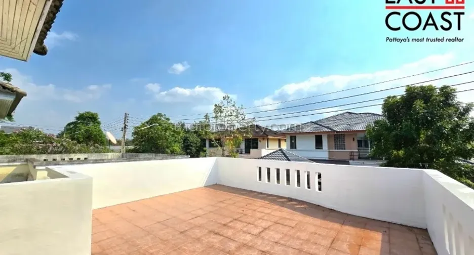 For rent そして for sale 3 ベッドルーム house in Bang Lamung, Chonburi
