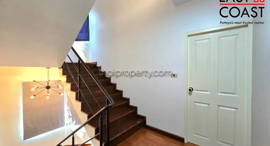 For rent そして for sale 3 ベッドルーム house in Bang Lamung, Chonburi