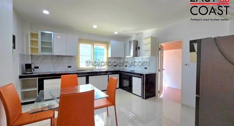For sale そして for rent 3 ベッドルーム house in Bang Lamung, Chonburi