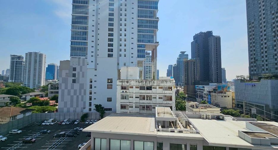 ให้เช่า 2 ห้องนอน คอนโด ใน วัฒนา, กรุงเทพฯ