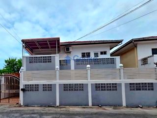 For Rent 4 Bedroom House In Bang Lamung, Chonburi