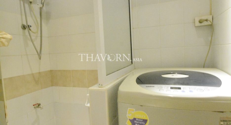 For sale studio condo in Bang Lamung, Chonburi