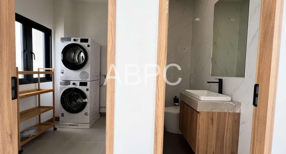 For rent and for sale 3 bedrooms house in Jomtien, Pattaya