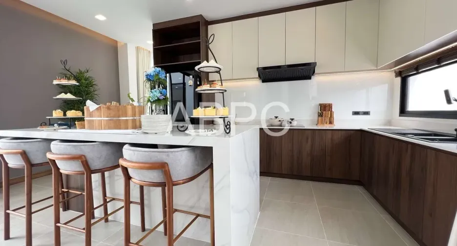 For rent and for sale 3 bedrooms house in Jomtien, Pattaya