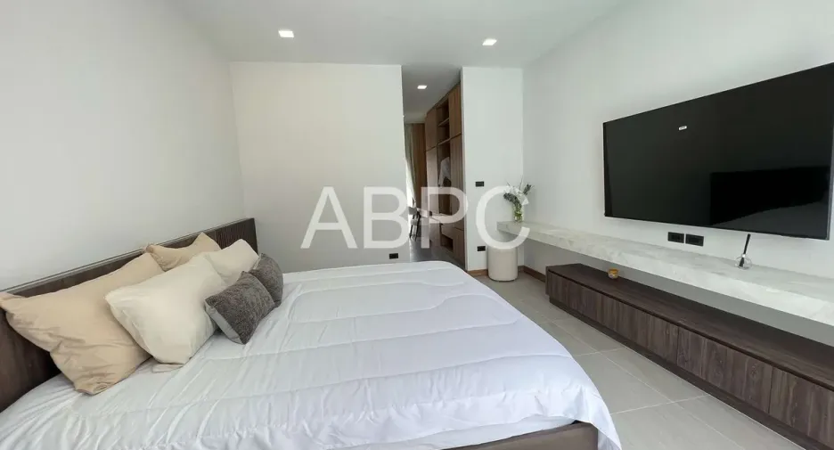 For rent and for sale 3 bedrooms house in Jomtien, Pattaya