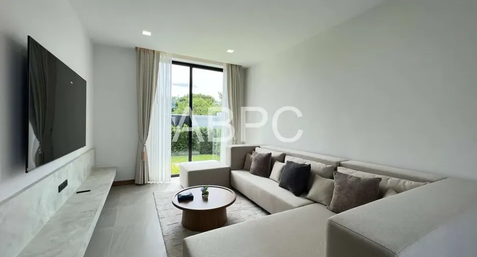 For rent and for sale 3 bedrooms house in Jomtien, Pattaya