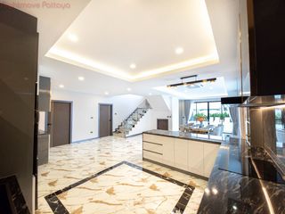 For sale 5 bedrooms house in Bang Lamung, Chonburi