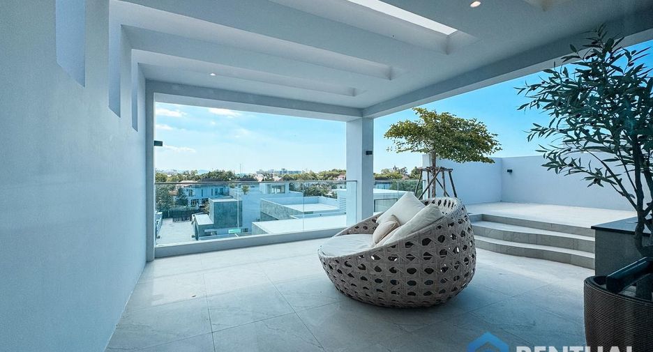 Haus zum Kauf mit 4 Zimmer in Bang Lamung, Chonburi
