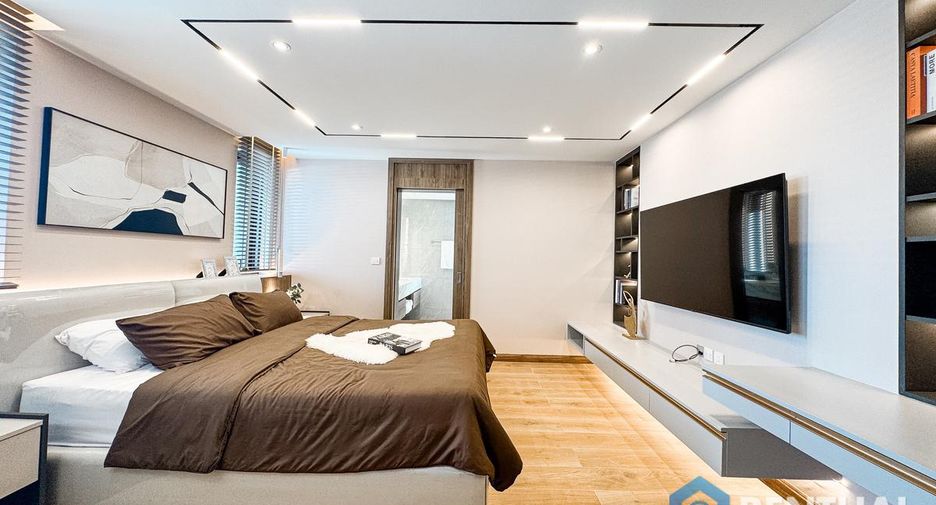 Haus zum Kauf mit 4 Zimmer in Bang Lamung, Chonburi