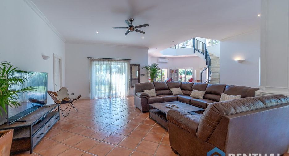 For sale 5 bedrooms villa in Bang Lamung, Chonburi