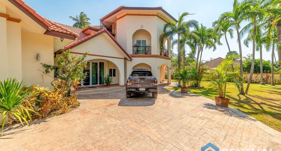 For sale 5 bedrooms villa in Bang Lamung, Chonburi