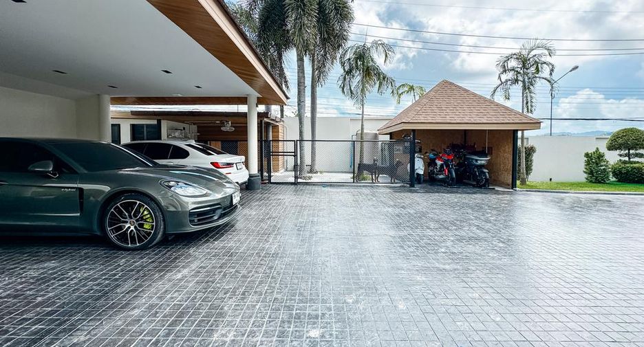 For sale 3 ベッドルーム villa in Thalang, Phuket