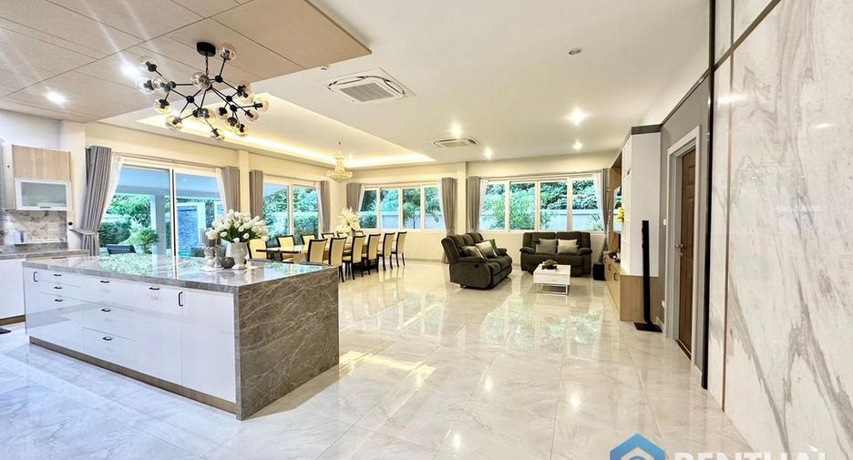 Casa en alquiler y en venta de 6 habitaciones en Huay Yai, Pattaya