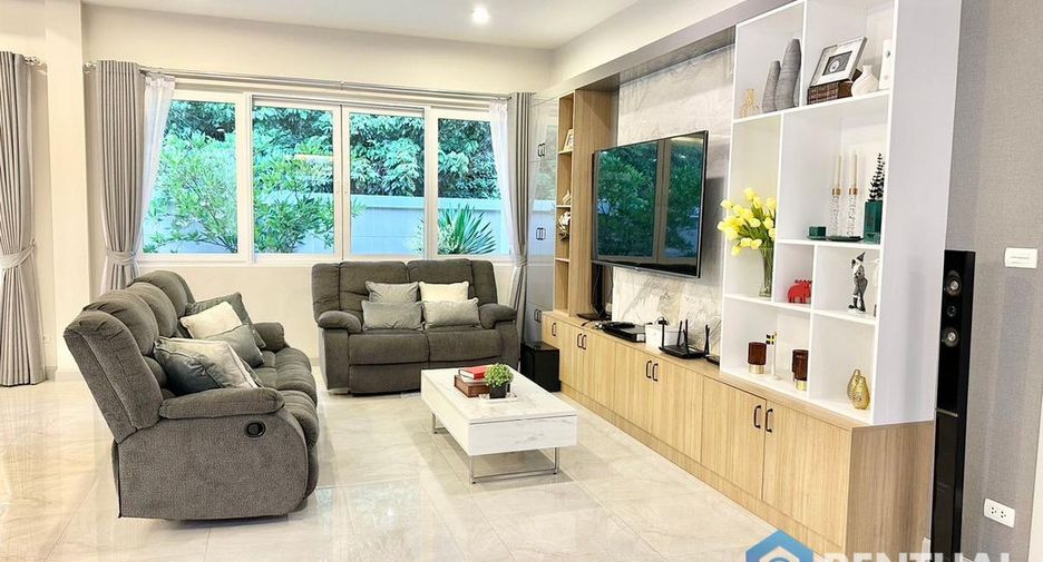 Casa en alquiler y en venta de 6 habitaciones en Huay Yai, Pattaya