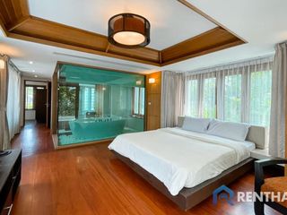 À vendre 5 chambres villa à Bang Lamung, Chonburi