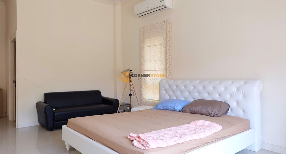 Haus zur Miete und zum Kauf mit 2 Zimmer in Sattahip, Chonburi