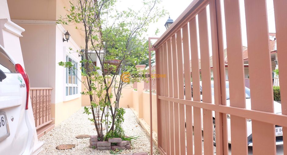 Haus zur Miete und zum Kauf mit 2 Zimmer in Sattahip, Chonburi