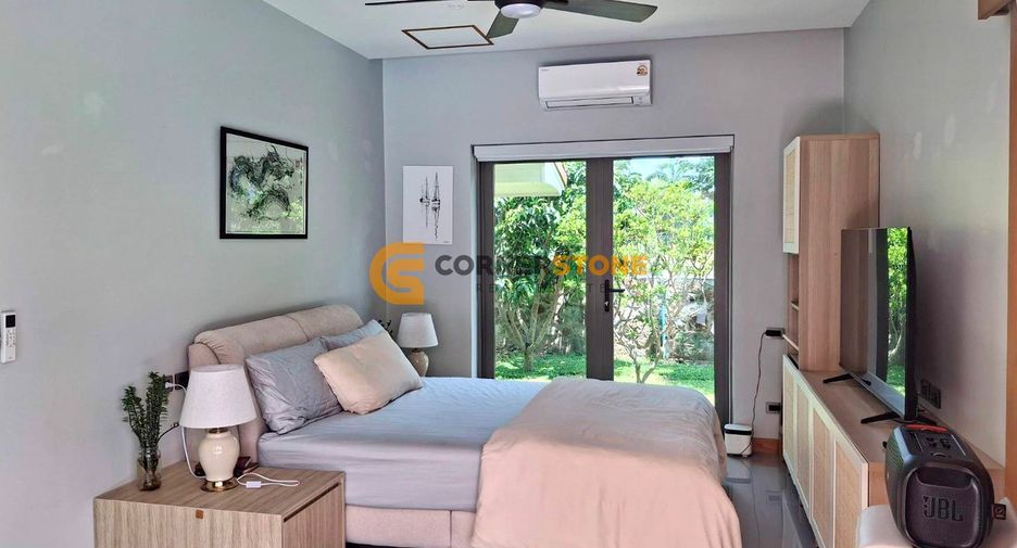 For rent and for sale 4 bedrooms house in Bang Lamung, Chonburi