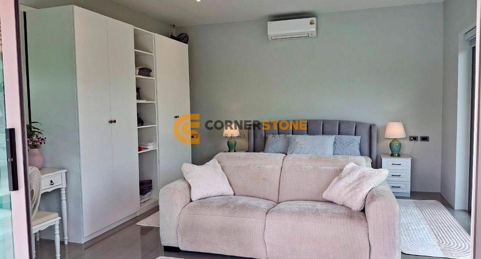 For rent and for sale 4 bedrooms house in Bang Lamung, Chonburi