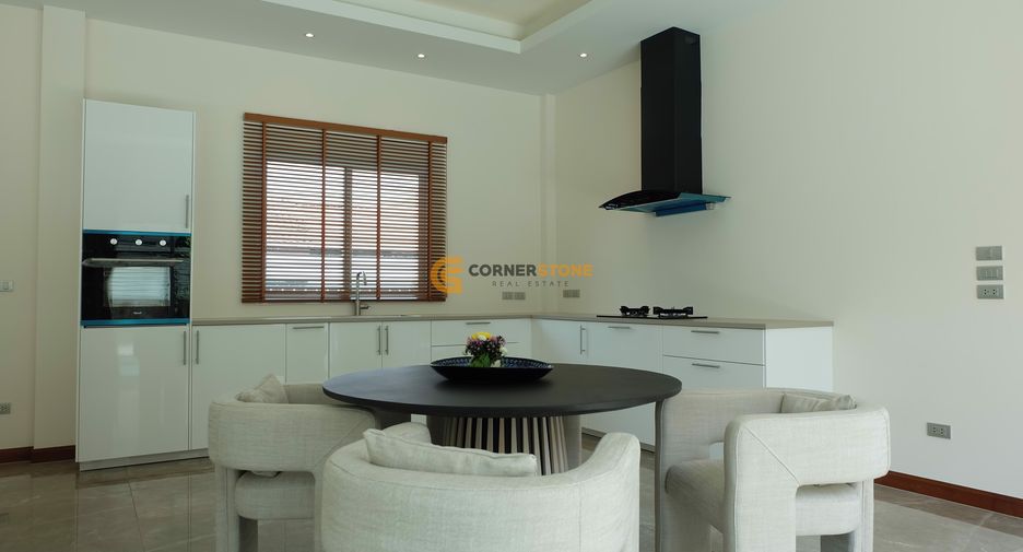 For rent and for sale 3 bedrooms house in Bang Lamung, Chonburi