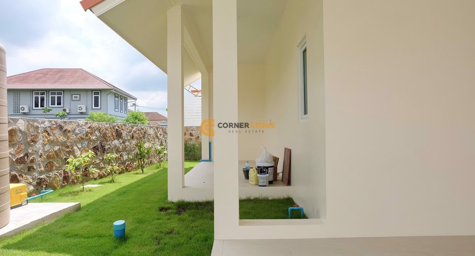 For rent and for sale 3 bedrooms house in Bang Lamung, Chonburi