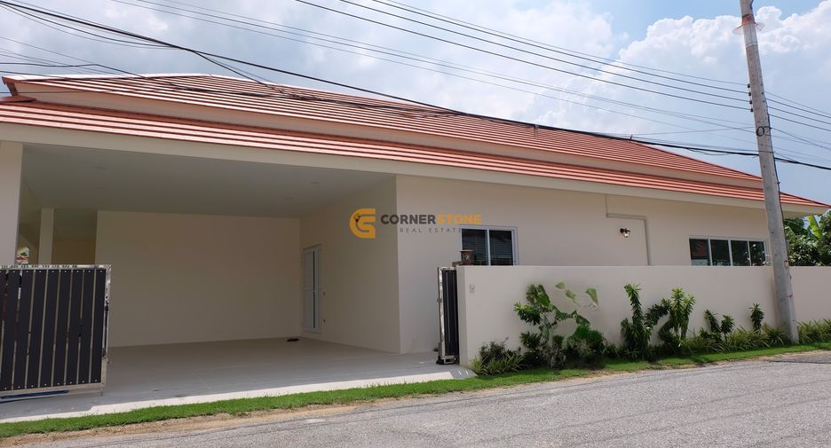 For rent and for sale 3 bedrooms house in Bang Lamung, Chonburi