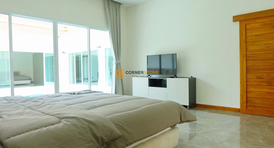 For rent and for sale 3 bedrooms house in Bang Lamung, Chonburi